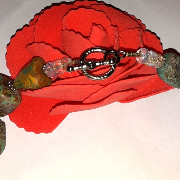 Blue rock necklace 18 inch length - Picture 2 of 3